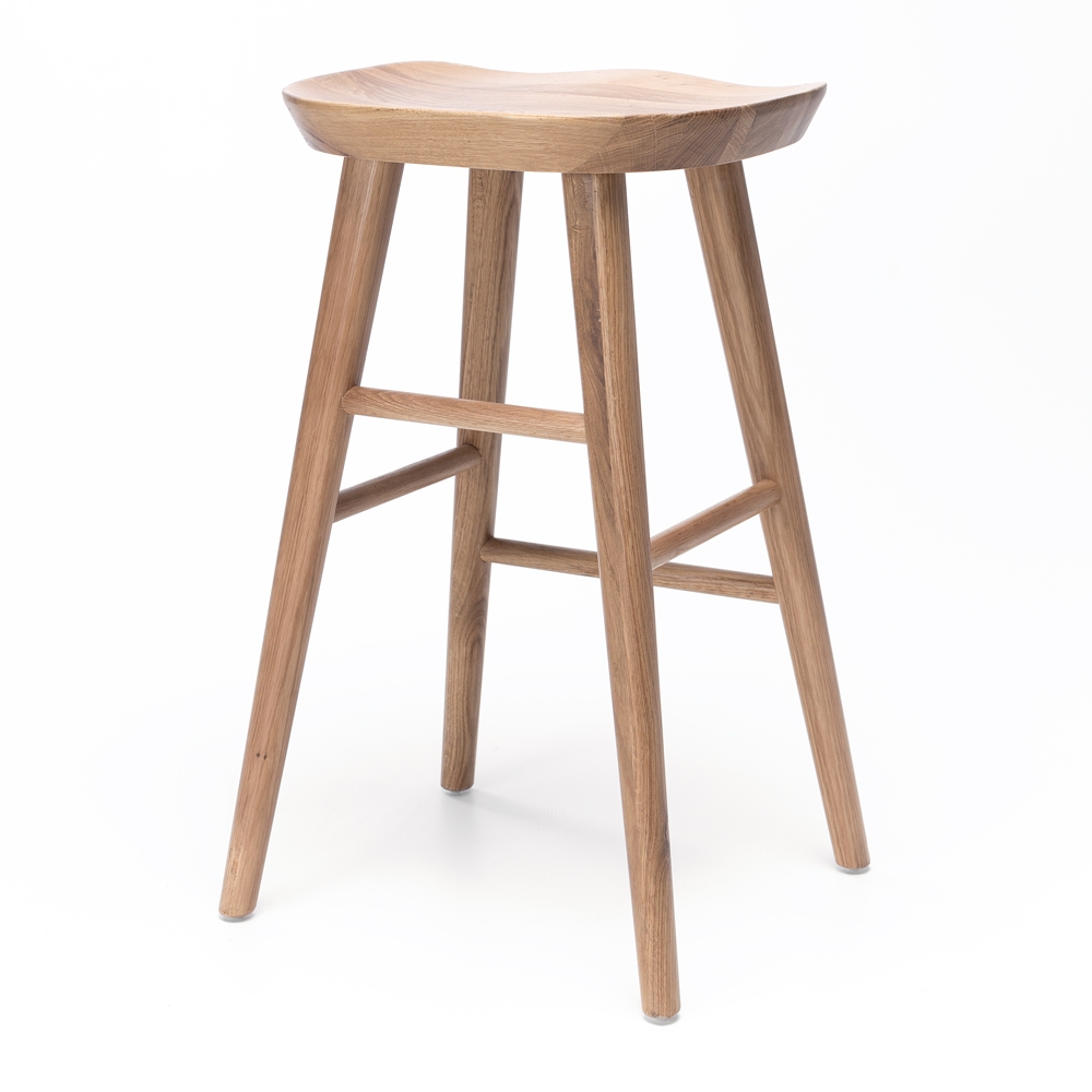 Saddle Barstool Natural Oak    Solid Oak frame with a durable semi-gloss finish, stoppers on feet.     Dimension W390 D320 SH650
